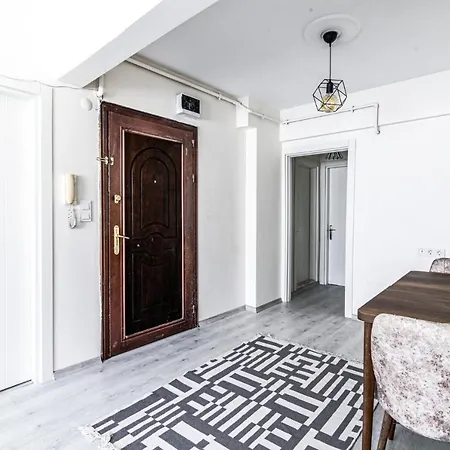 Bright And Chic In Beyoglu Apartment Istanbul